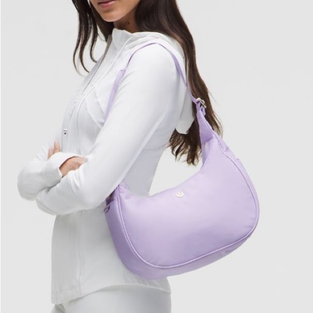 Lululemon City Essentials Shoulder Bag 4L Lavender Frost NWT - Picture 5 of 16